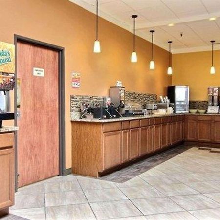 Quality Inn Thief River Falls Buitenkant foto
