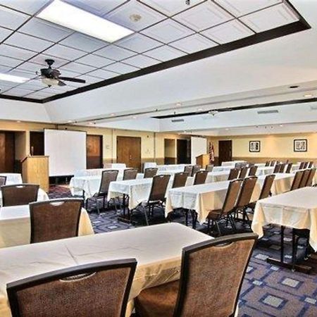Quality Inn Thief River Falls Buitenkant foto