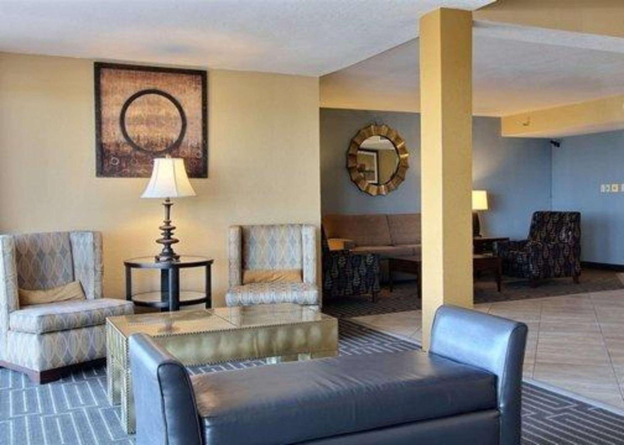 Quality Inn Thief River Falls Buitenkant foto