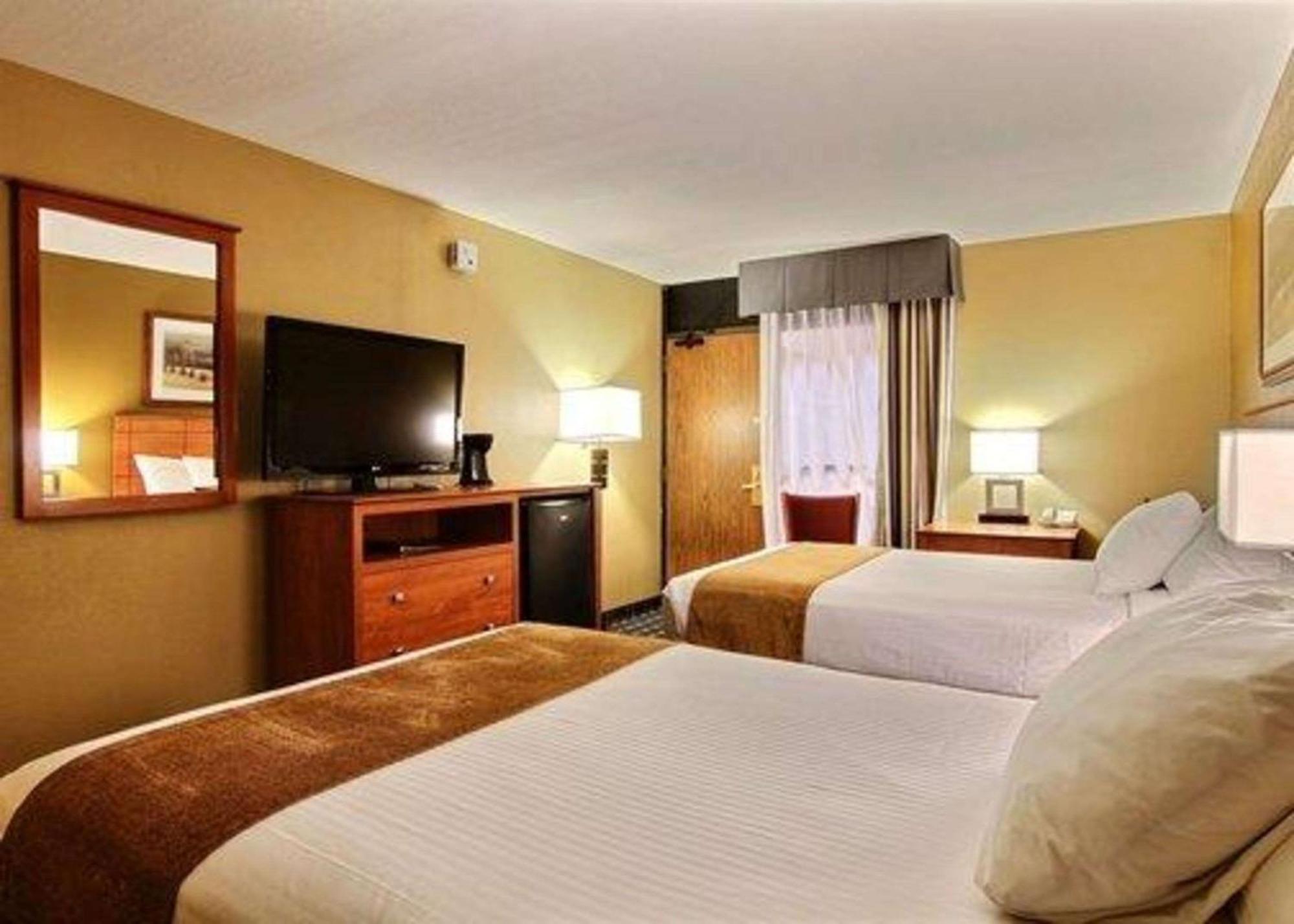 Quality Inn Thief River Falls Buitenkant foto