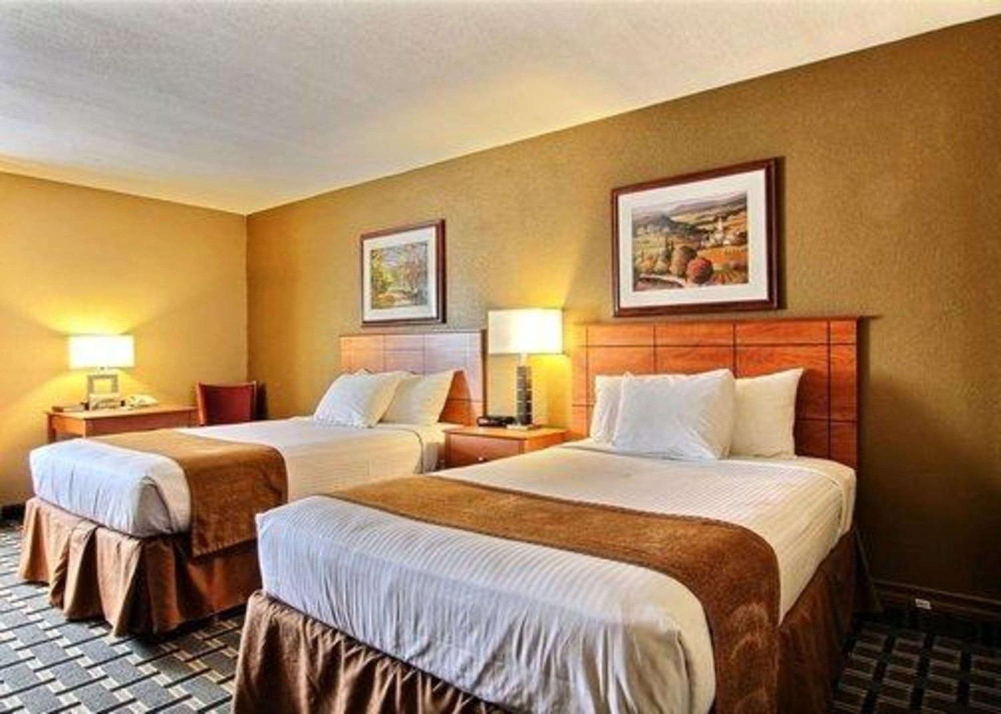 Quality Inn Thief River Falls Buitenkant foto
